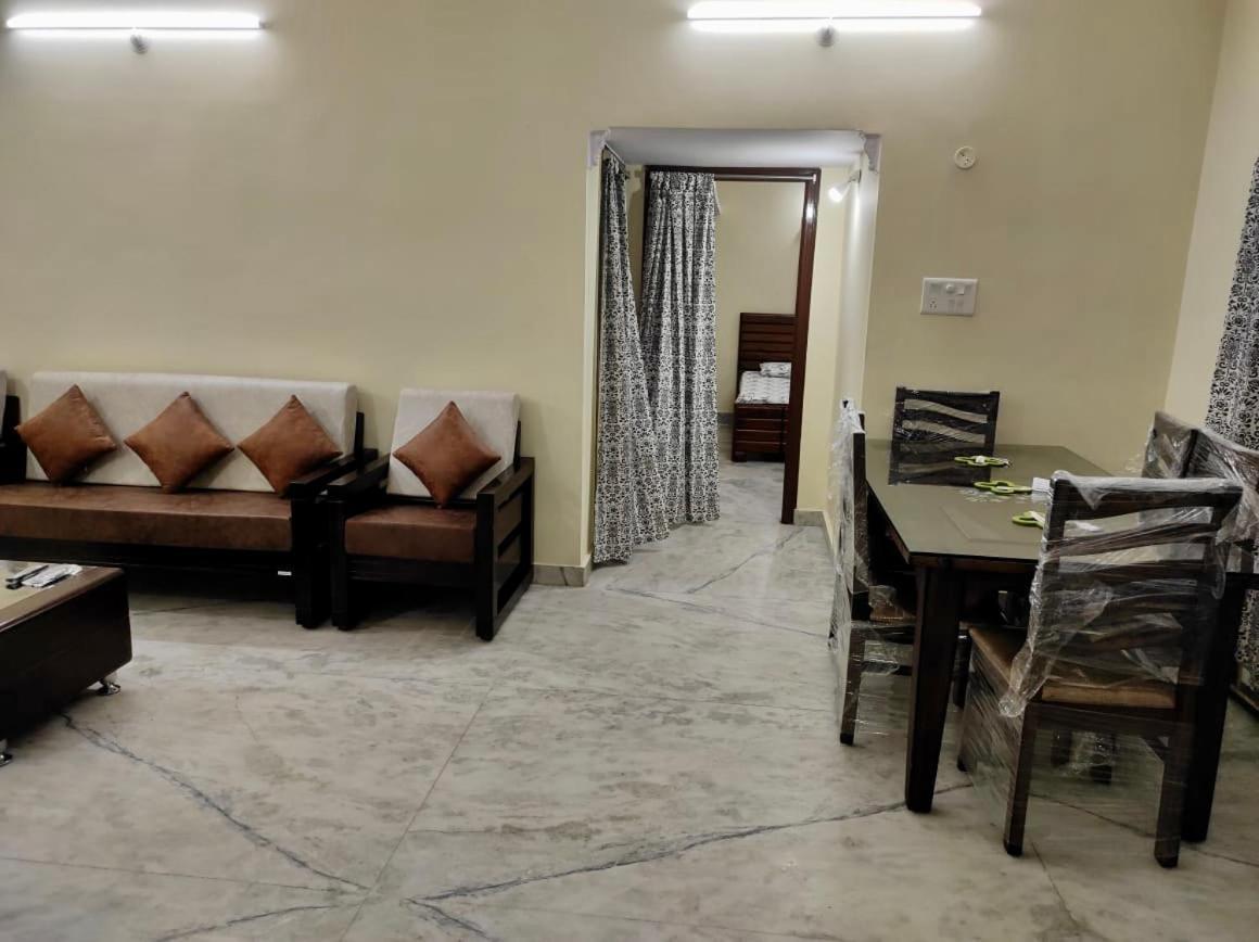 Home To Explore Food, History & Shopping Hyderabad Eksteriør billede