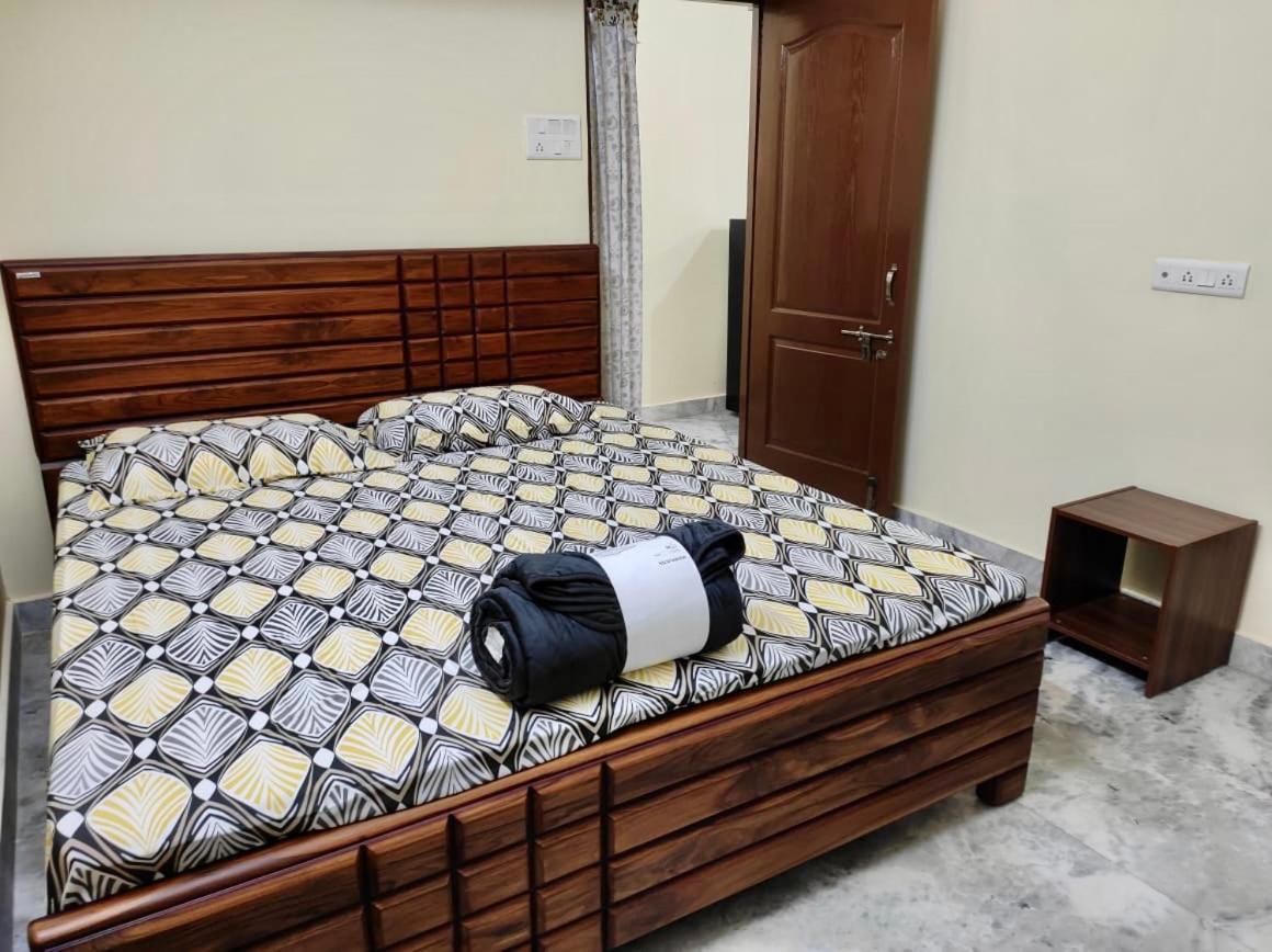 Home To Explore Food, History & Shopping Hyderabad Eksteriør billede