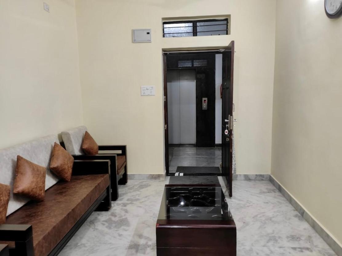 Home To Explore Food, History & Shopping Hyderabad Eksteriør billede