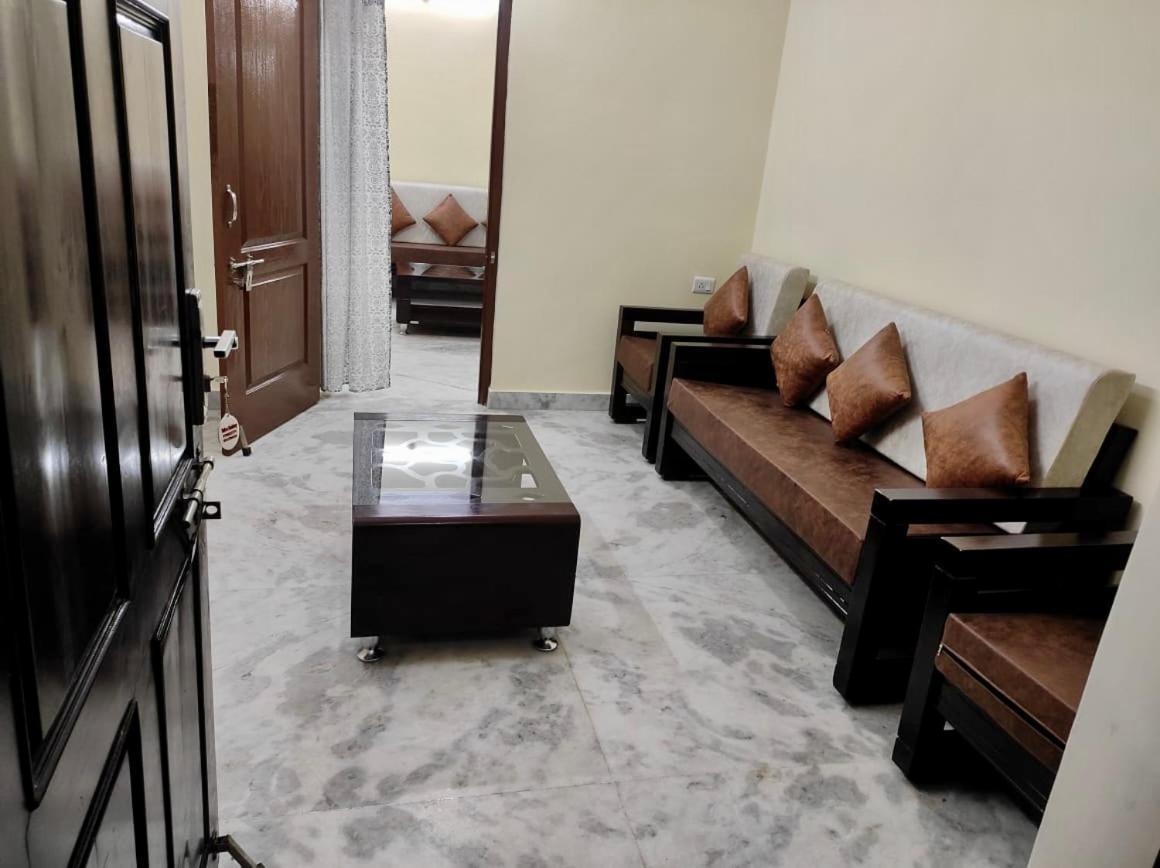 Home To Explore Food, History & Shopping Hyderabad Eksteriør billede