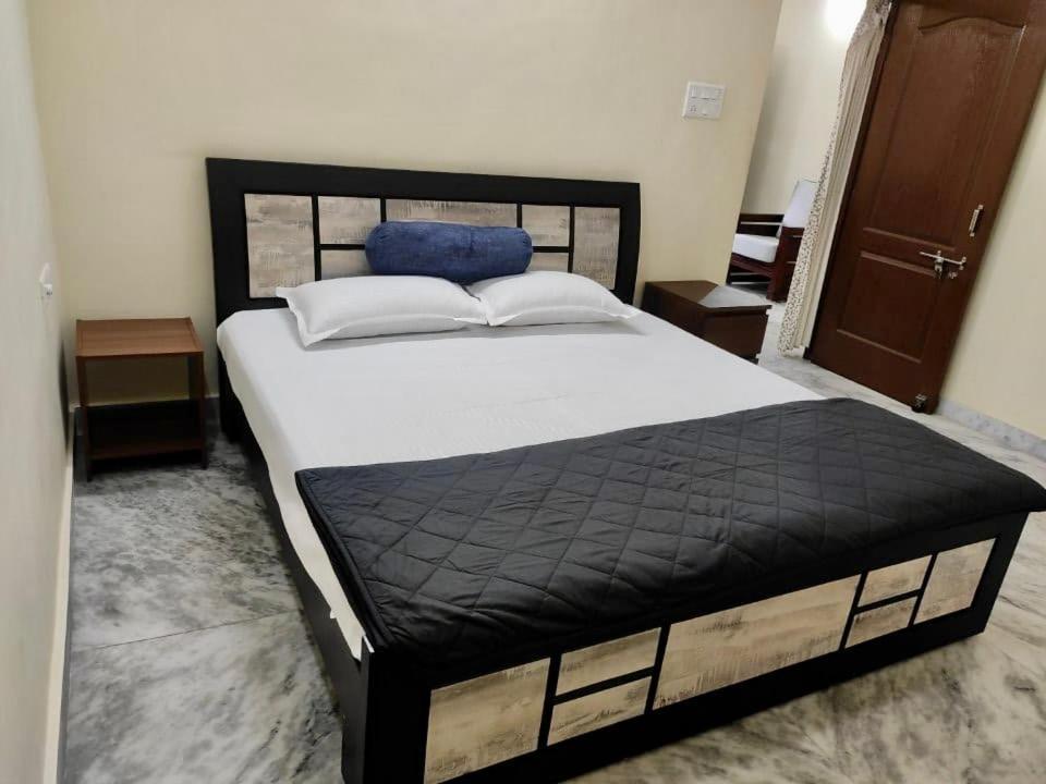 Home To Explore Food, History & Shopping Hyderabad Eksteriør billede