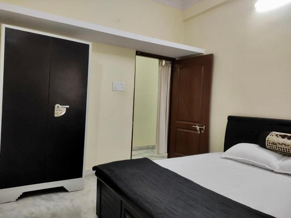 Home To Explore Food, History & Shopping Hyderabad Eksteriør billede